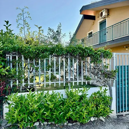 Michelino Sunset Apts *